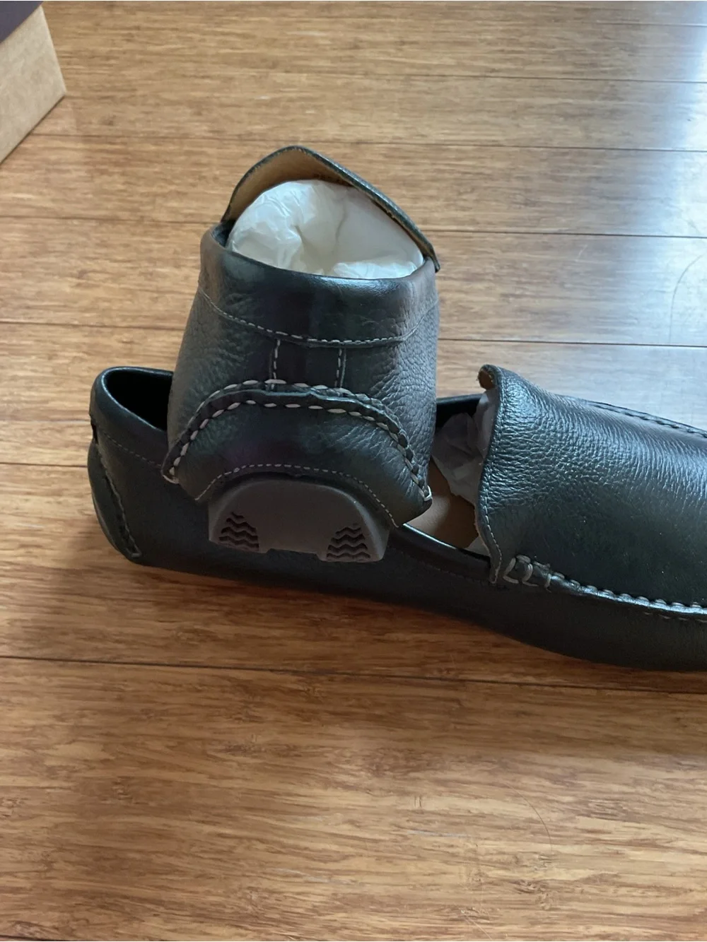 Johnston & Murphy Black Pebbled Leather Slip-On Driving Loafers